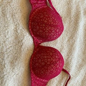 Victoria’s Secret Demi angles push up bra